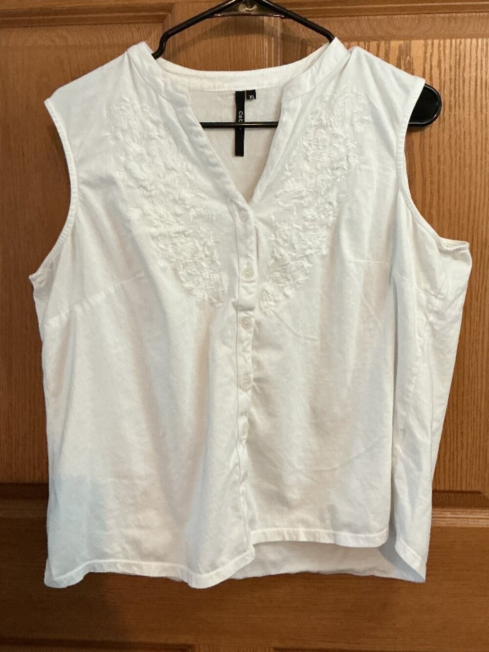 Cathy White Tank top